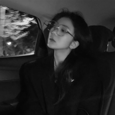 清新好看的女生照片头像(精选18张)