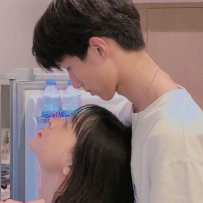 很温柔又很稳重的双人情侣专用头像图片(共20张)