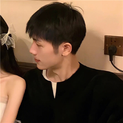 2023高级感满满的情侣头像(优选20张)