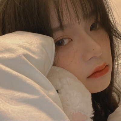 小姐姐好看精致头像(优选22张)