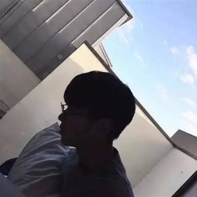 超帅气男生qq头像大全(18张)