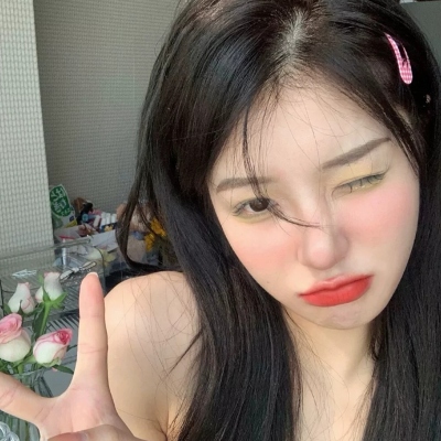 微信图片美女头像大全(优选14张)