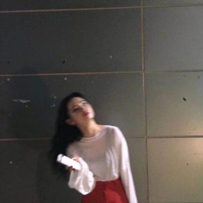 微信头像美女气质图片(精选18张)