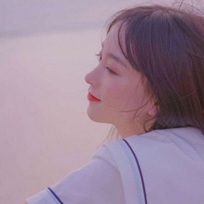 女性唯美图片微信头像(20张)