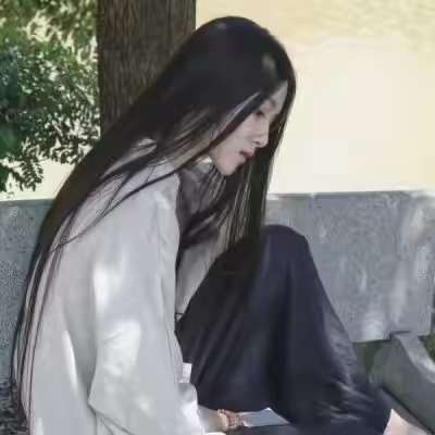 女性唯美图片微信头像(20张)