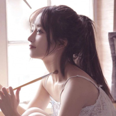 女性唯美图片微信头像(20张)