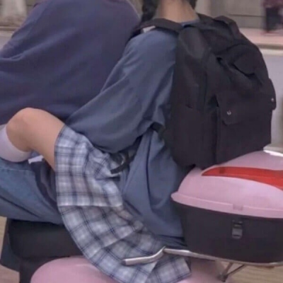 情侣头像一男一女在一起的头像(共18张)