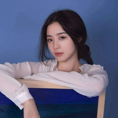 2023性感妩媚的qq女生头像大全图片(共16张)