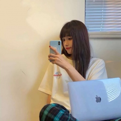 2023性感妩媚的qq女生头像大全图片(共16张)