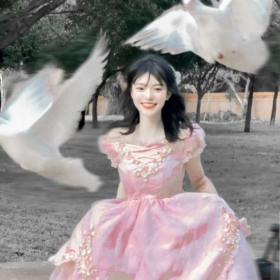 爱笑的女生头像图片(精选18张)