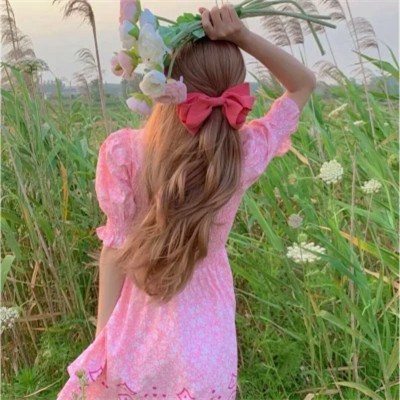 2023年优质女生头像图片(共22张)