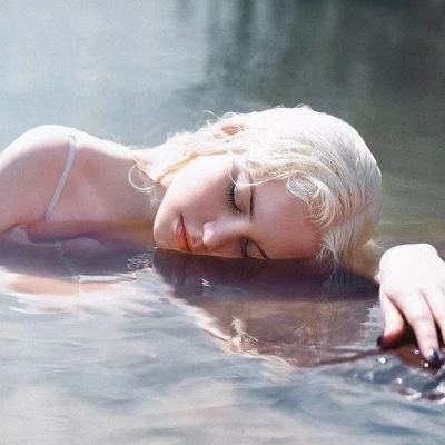 女人味十足的欧美个性头像(精选20张)