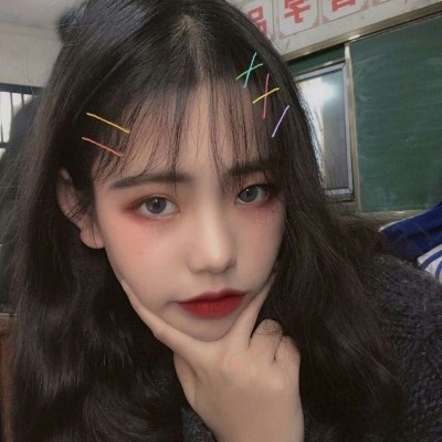 沉寂冷漠的非主流女生QQ头像(共20张)