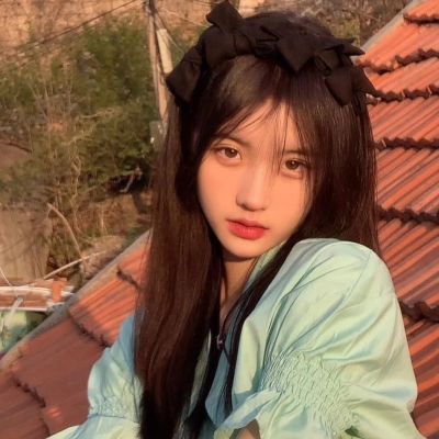 沉寂冷漠的非主流女生QQ头像(共20张)