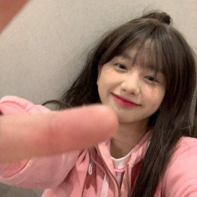 沉寂冷漠的非主流女生QQ头像(共20张)