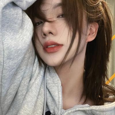 2223超级治愈的夏季温柔女神头像(精选20张)