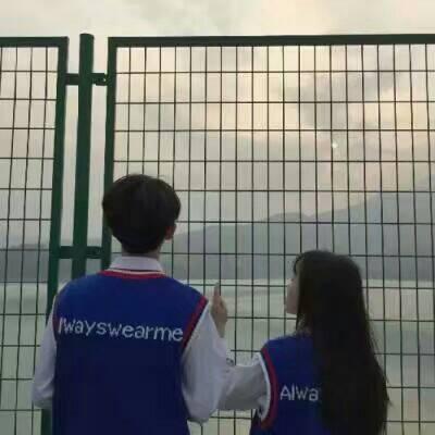 2023微信低调幸福的情侣头像两张(12张)