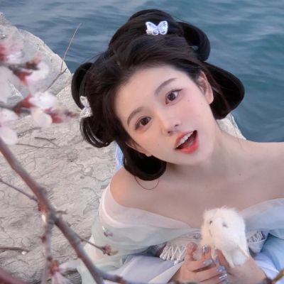 2223超级治愈的夏季温柔女神头像(精选20张)