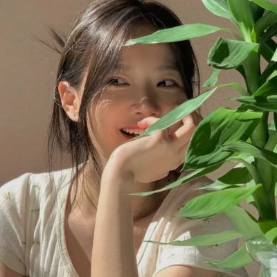 2023撒娇女生的可爱QQ头像(共18张)