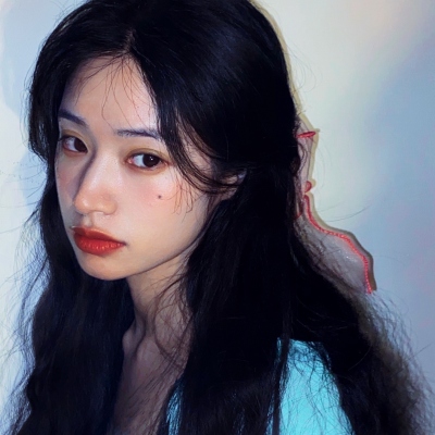 2023撒娇女生的可爱QQ头像(共18张)