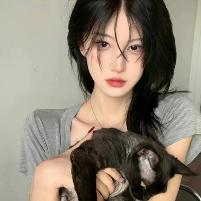 男生眼里的清纯女生头像(18张)