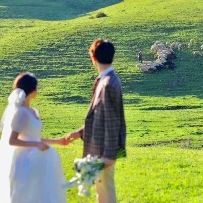 2023最新高质量的情侣真人头像(18张)