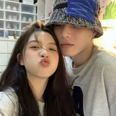 高清一眼就心动的情侣头像真人甜蜜图片(精选20张)