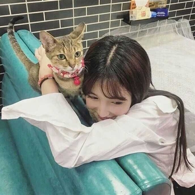 2023最新陌陌女生性感头像图片大全(共22张)