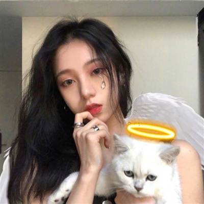 2023最新陌陌女生性感头像图片大全(共22张)