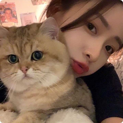 2023最新陌陌女生性感头像图片大全(共22张)