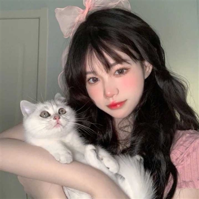 2023最新陌陌女生性感头像图片大全(共22张)