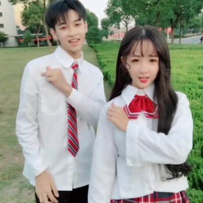 满满的学院风校园恋爱必备情侣头像(20张)