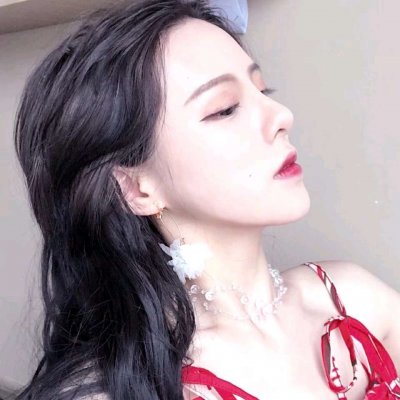 微信姐妹头像一人一张(精选16张)