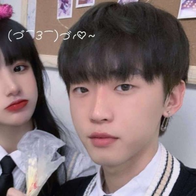 2023甜蜜又搞怪的CP情侣头像(共16张)