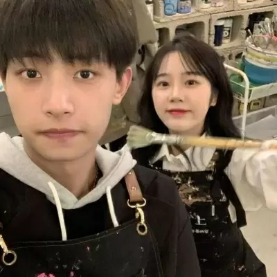 2023甜蜜又搞怪的CP情侣头像(共16张)