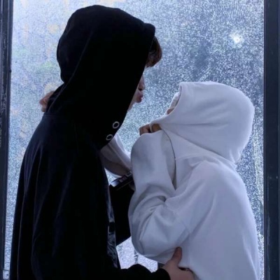 2023甜蜜又搞怪的CP情侣头像(共16张)