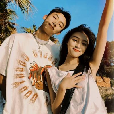 2023甜蜜又搞怪的CP情侣头像(共16张)