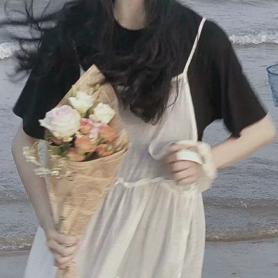 女生头像真人小清新意境高清图片(共24张)