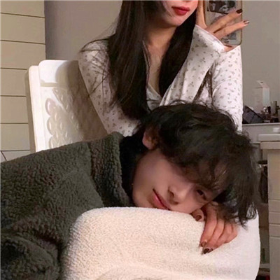 2023年全新好看的最新款情头(22张)