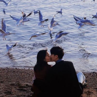 真人又很魅力的好看情头(共22张)