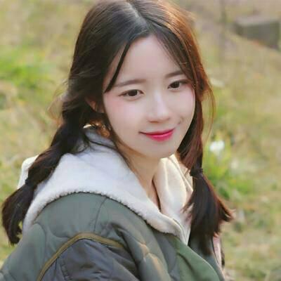 稀有头像女生真人小众高清图片(20张)