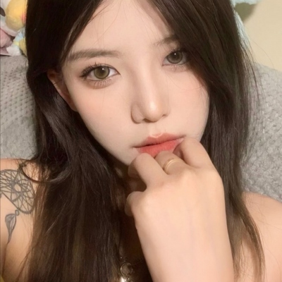 微信气质女神头像(共24张)