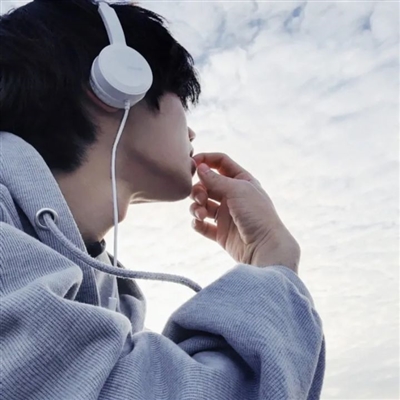 高质量男性头像合集(精选28张)