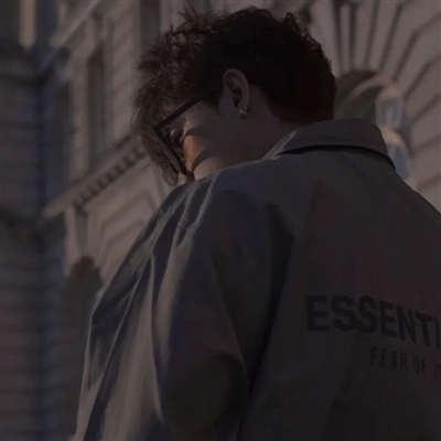 高质量男性头像合集(精选28张)