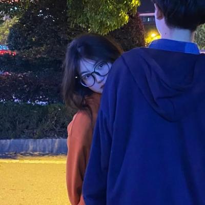 单人情头2023新款一男一女高清图片(优选20张)