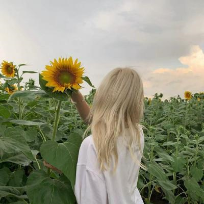 2023好看又性感欧美女生头像(精选24张)