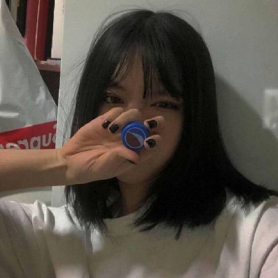 2023最颓废头像(优选22张)