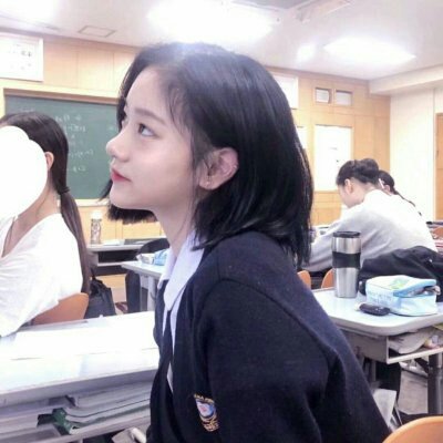 高清可爱美女卖萌天真的头像(优选20张)