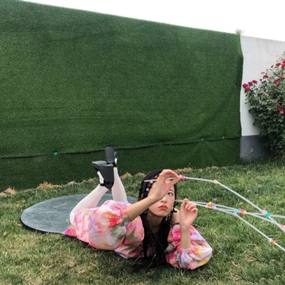 个性女孩头像图片(18张)