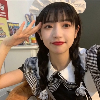 个性女孩头像图片(18张)